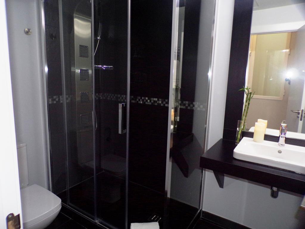 Los Amigos Vip Rooms Madrid Kültér fotó